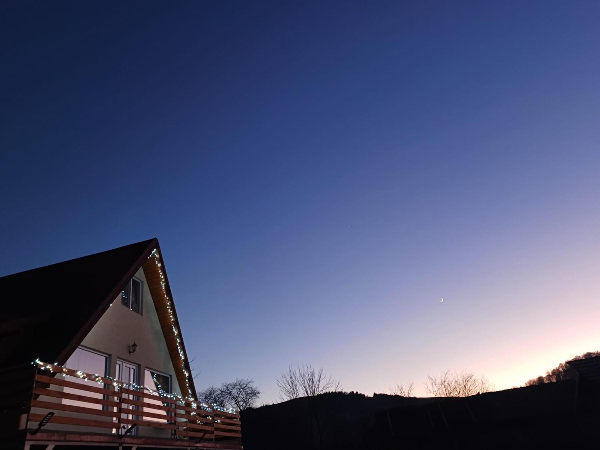 Casuta Din Livada Villa Secaria ภายนอก รูปภาพ